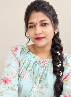 Sonia Riyal Meet - escort in Mumbai Photo 1 of 1