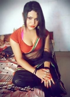 Sonia Roy - Acompañantes transexual in Kolkata Photo 3 of 4