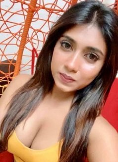 Sonia - escort in Pune Photo 9 of 10