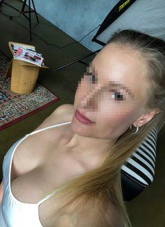 Sonia - escort in Saint Petersburg Photo 23 of 29