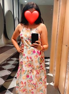 Sonia Singh Cam and Real Meet - escort in Gurgaon Photo 6 of 7