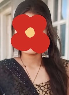 Sonia Singh Real meet & cam show - escort in Hyderabad Photo 4 of 5