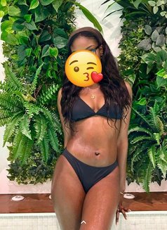 Sonia, Sloppy bj and CIM new arrival - escort in Candolim, Goa Photo 4 of 4