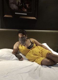 Sonia the Milf - escort in Kolkata Photo 1 of 6