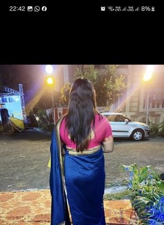 Sonia the Milf - escort in Kolkata Photo 3 of 6