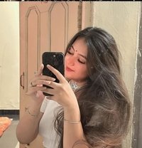 ꧁☆♧🦋 Poonam༻♧☆꧂ - escort in Surat