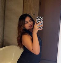 Soniya Cam and real meet - escort in Chennai Photo 2 of 6