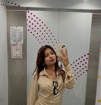 Soniya Cam and real meet - escort in Chennai Photo 3 of 6