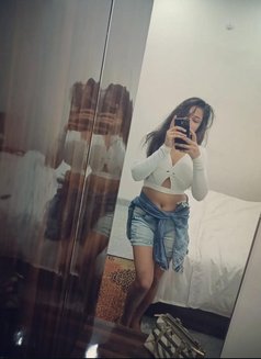 Soniya Cam and Real Meet - escort in Noida Photo 2 of 3