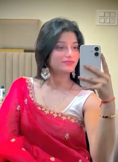 Soniya,cam& real meet. - escort in Pune Photo 7 of 10