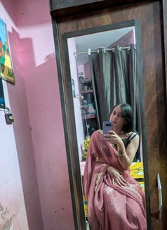 Soniya - Transsexual escort in Bhopal Photo 7 of 7