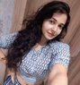 Soniya Escort - puta in Bangalore Photo 1 of 2