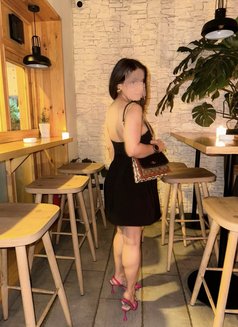 Soniya - escort in Mumbai Photo 1 of 2