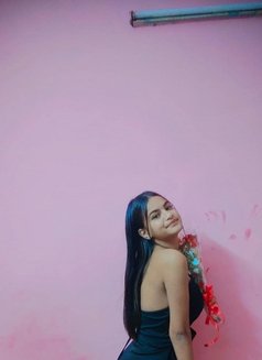 Soniya - escort in Bangalore Photo 2 of 4