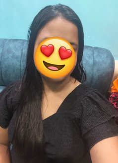 Real meet & nude live video call - escort in Kolkata Photo 1 of 1