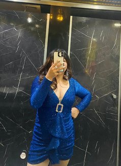 Soniya for hand cash service - escort in Kathmandu Photo 1 of 2