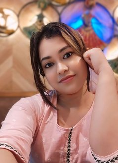 Soniya Gupta - escort in Hyderabad Photo 3 of 6