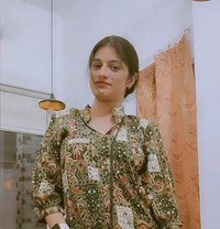 Soniya,cam& real meet. - escort in Pune