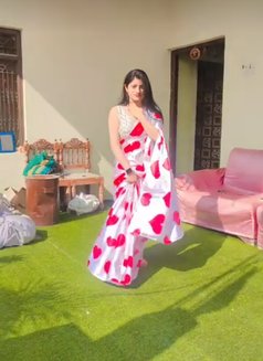 Soniya, independent cam& real meet. - puta in Hyderabad Photo 4 of 4