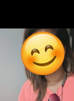 Soniya - escort in Bangalore Photo 3 of 4