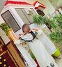 Soniya - puta in Hyderabad Photo 1 of 1