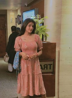 Soniya - escort in Hyderabad Photo 1 of 7