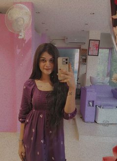 Soniya - escort in Hyderabad Photo 3 of 7