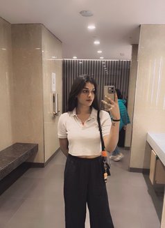 Soniya - escort in Hyderabad Photo 7 of 7