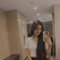 Independent Telugu girl Soniya - puta in Hyderabad Photo 1 of 3