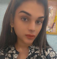 Soniya - puta in Hyderabad