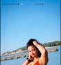 Soniya - puta in Hyderabad Photo 1 of 1