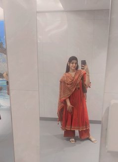 Soniya - escort in Hyderabad Photo 2 of 2