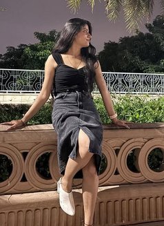 Soniya - escort in Mumbai Photo 1 of 1