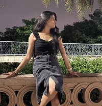 Soniya, independent cam& real meet. - escort in Hyderabad Photo 1 of 1