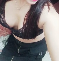 Soniya only cam show - escort in Mumbai Photo 2 of 4