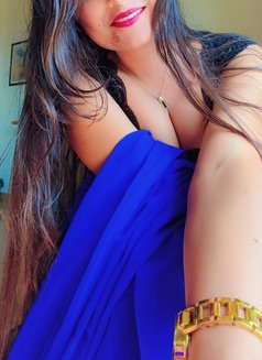 Soniya - escort in Noida Photo 1 of 1