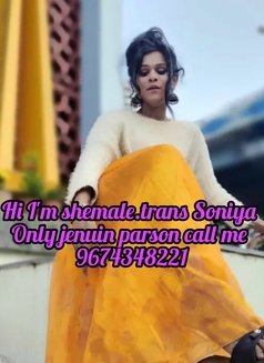 Soniya - Transsexual escort in Kolkata Photo 4 of 5