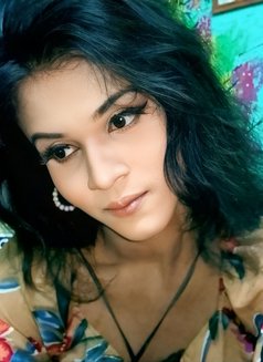 Soniya - Transsexual escort in Kolkata Photo 15 of 23