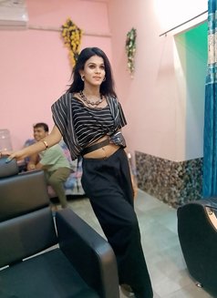 Soniya - Transsexual escort in Kolkata Photo 16 of 23