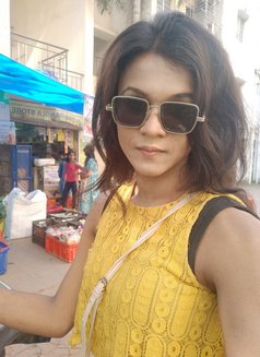 Soniya - Transsexual escort in Kolkata Photo 2 of 11