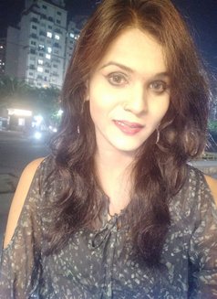 Soniya - Transsexual escort in Kolkata Photo 6 of 11