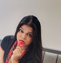 Soniya - Transsexual escort in Surat