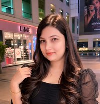 Soniya Indipendent Girl - puta in Hyderabad