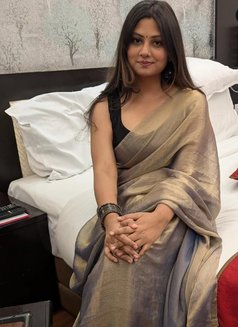Soniya Kapur - puta in Ghaziabad Photo 2 of 3