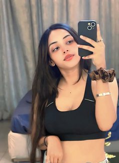 Soniya Mehra - escort in New Delhi Photo 6 of 9