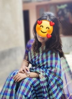 Soniya (Only Cam Show) - puta in Hyderabad Photo 8 of 13