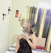️️Soniya Real and CAM service - escort in Pune
