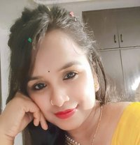 Soniya Real Meet & Cam Show - puta in Hyderabad