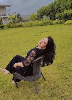 Soniya Real Meet & Cam Show - puta in Hyderabad Photo 4 of 5