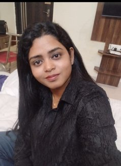 Soniya Roy Cam and Meet - puta in Pune Photo 1 of 1